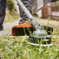 Kosa mechaniczna FS-KM do STIHL KombiSystem z głowicąAUtoCut 25-2.jpg